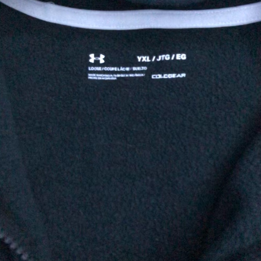 Under armor jacket🏷 - Picture 6 of 7
